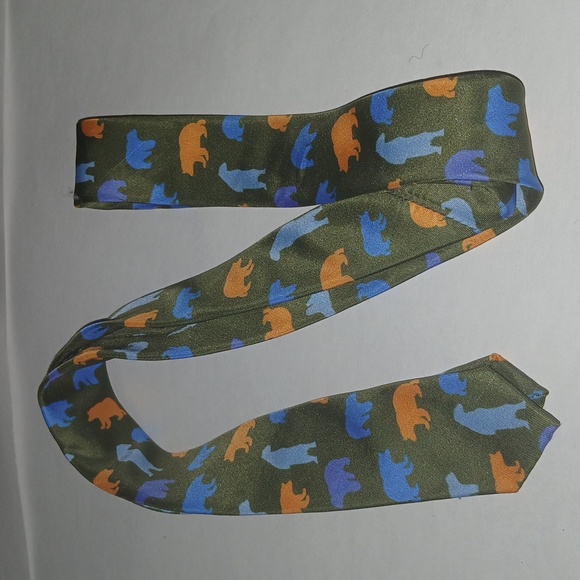 Animal forest boys tie with bear theme multi color  nwt - Picture 4 of 6